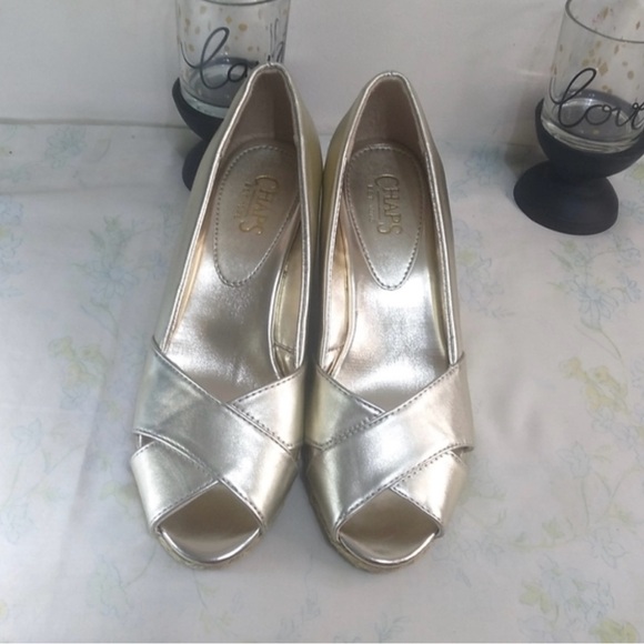 Chaps Women's Shimmering Silver Peep Toe Heels - Picture 1 of 11